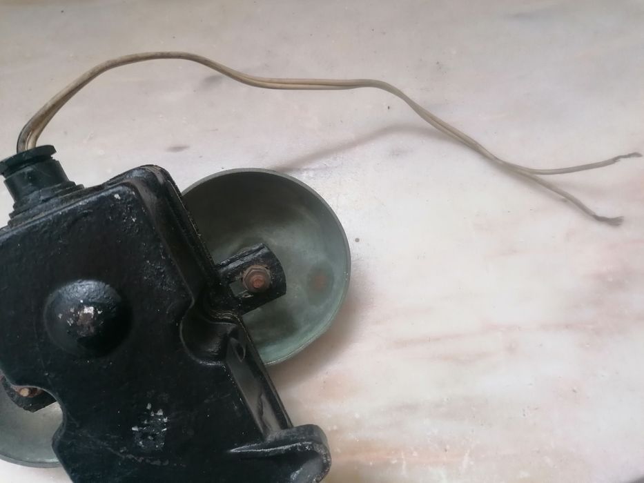 Campainha antiga a funcionar