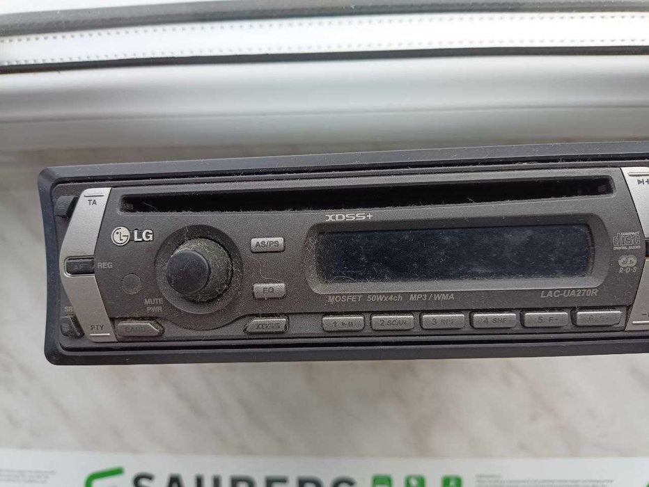 Автомагнітола  ресівер  LG LAC  370R CD/ MP3/ WMA