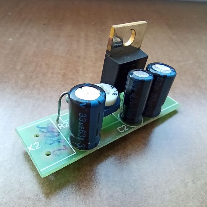 Плата перетворювач з 12 на 9