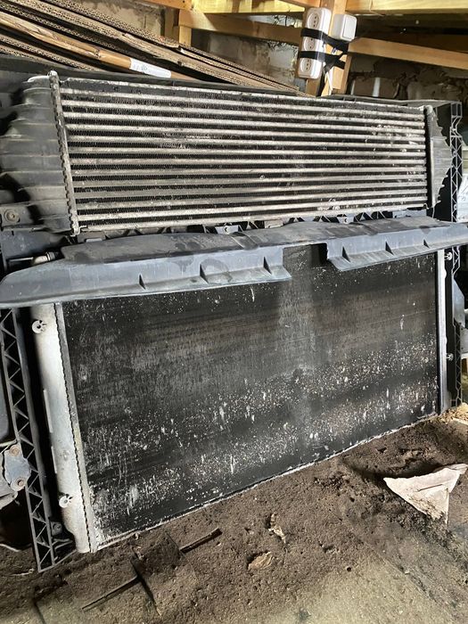 Радиатор основной Renault Master 2.2 2005 год