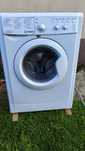 Pralka Indesit IWSC51052