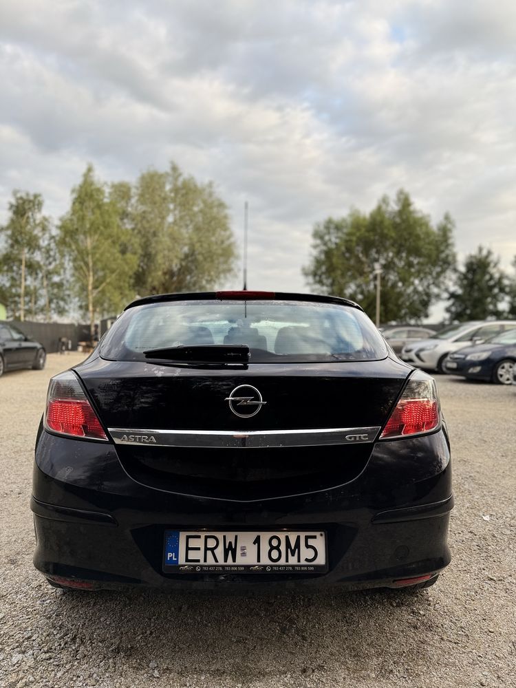 Opel Astra H 1.7 CDTI GTC 125km alufelga klima po dużym serwisie