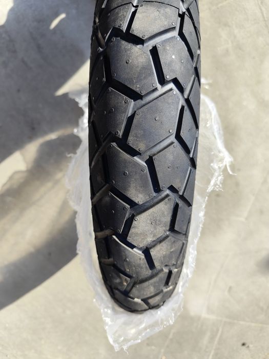 Pneu mota continental tkc70