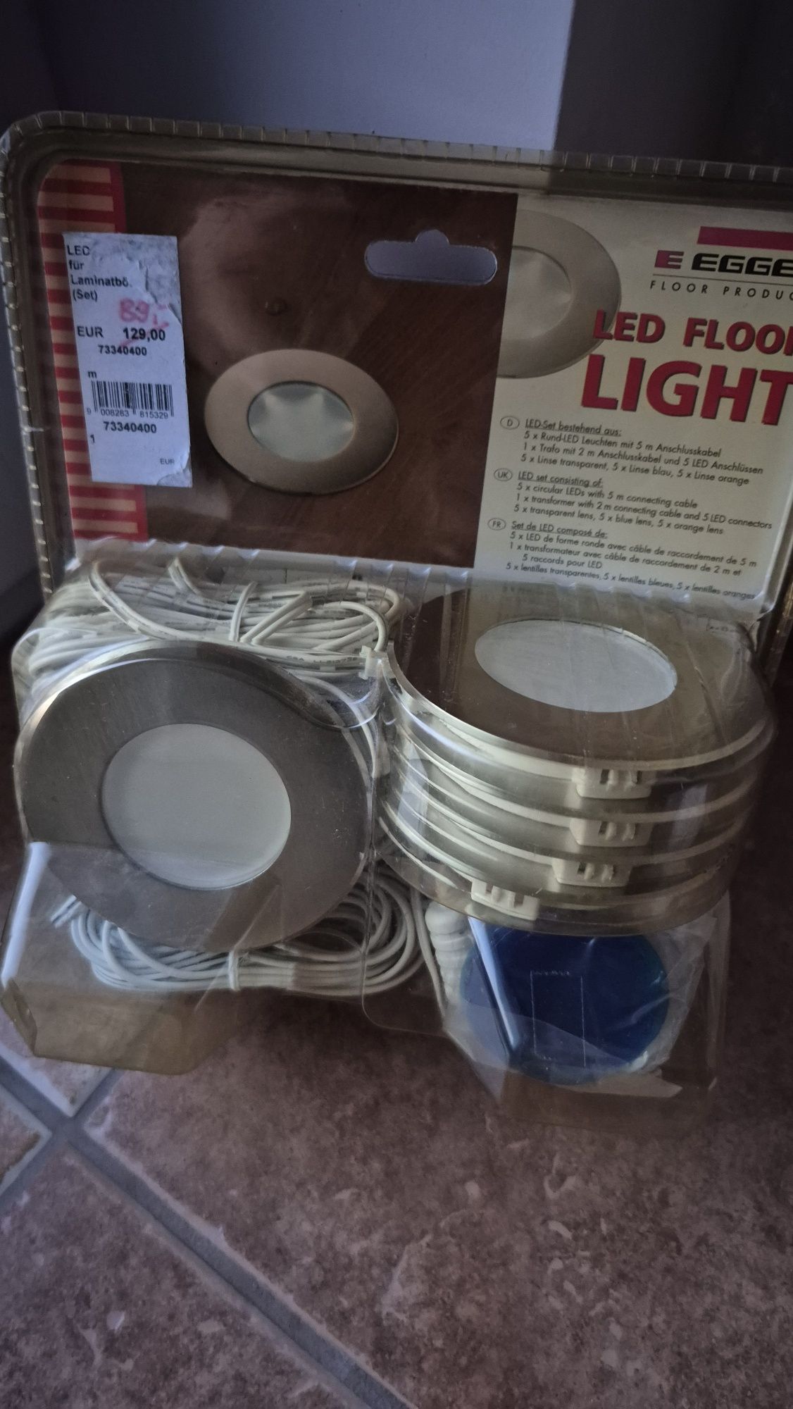 E EGGER Oświetlenie Lampki led podłogowe do paneli