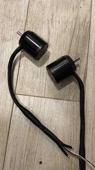 Silnik Flipsky 50x55 200 kv 1380 W używane