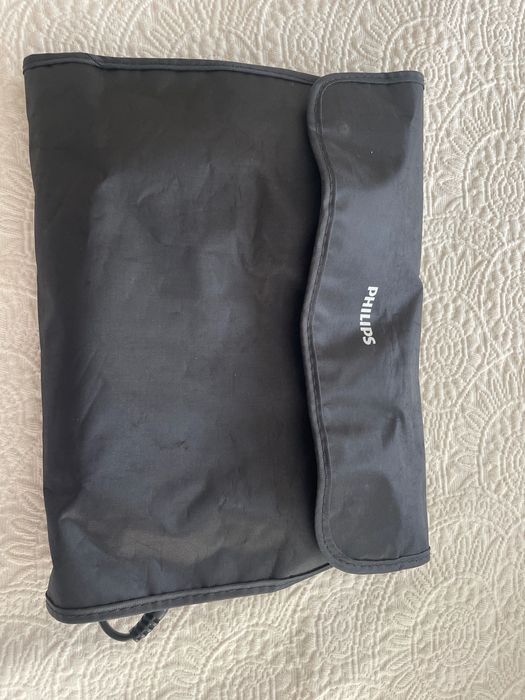 Prancha eléctrica  Philips com vários acessórios