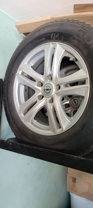 Шини, диски Віваро Трафік Прімастар