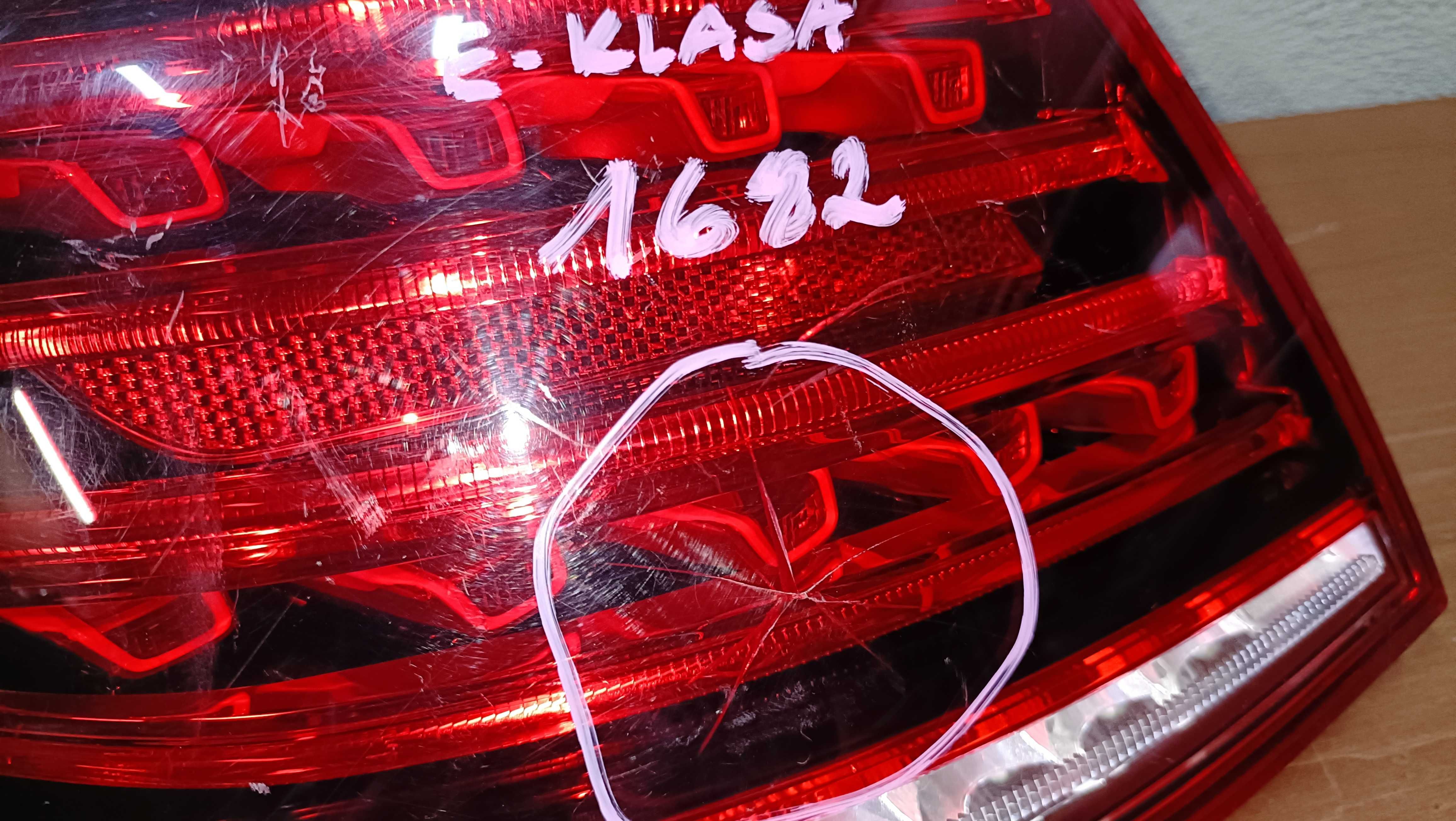 Mercedes E-klasa W207 Lift Lampa LED tył lewa