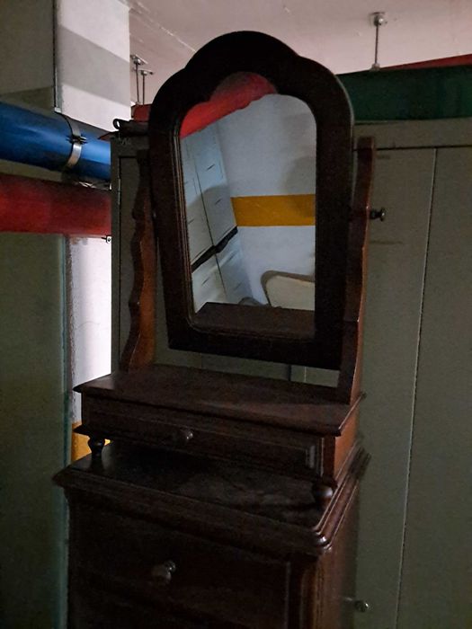 Toucador com espelho