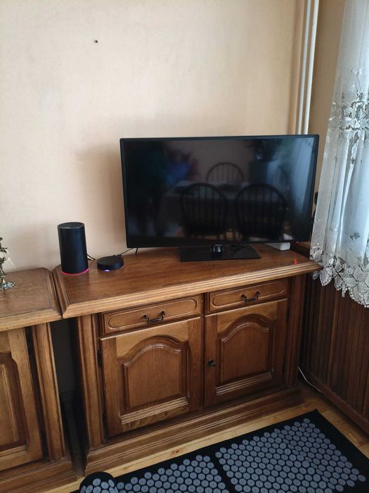 Stylowe meble dębowe do salonu