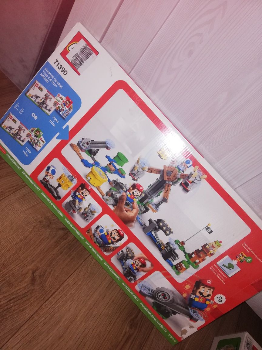 LEGO Super Mario 71390 Walka z Reznorami, Stan idealny.