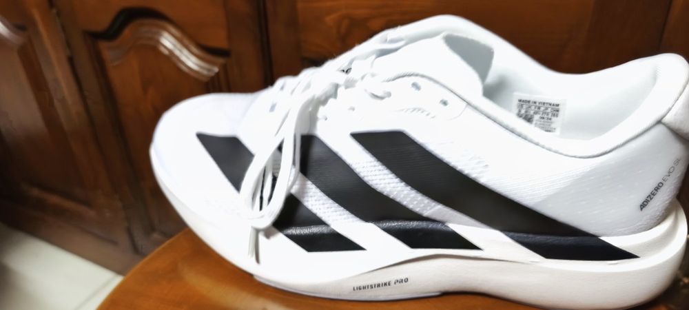 Sapatilhas adidas Adizero NOVAS