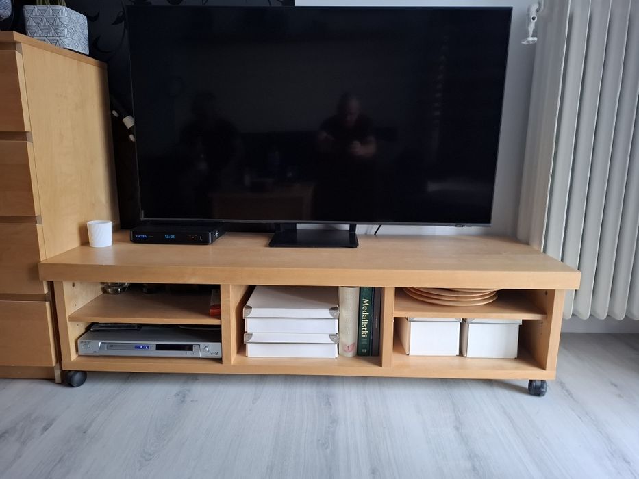 Komplet mebli IKEA szafka pod telewizor komoda witryna