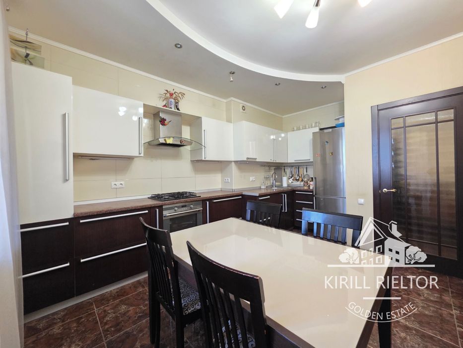 Продам 3к квартиру ЖК Приоритет Солнечный
