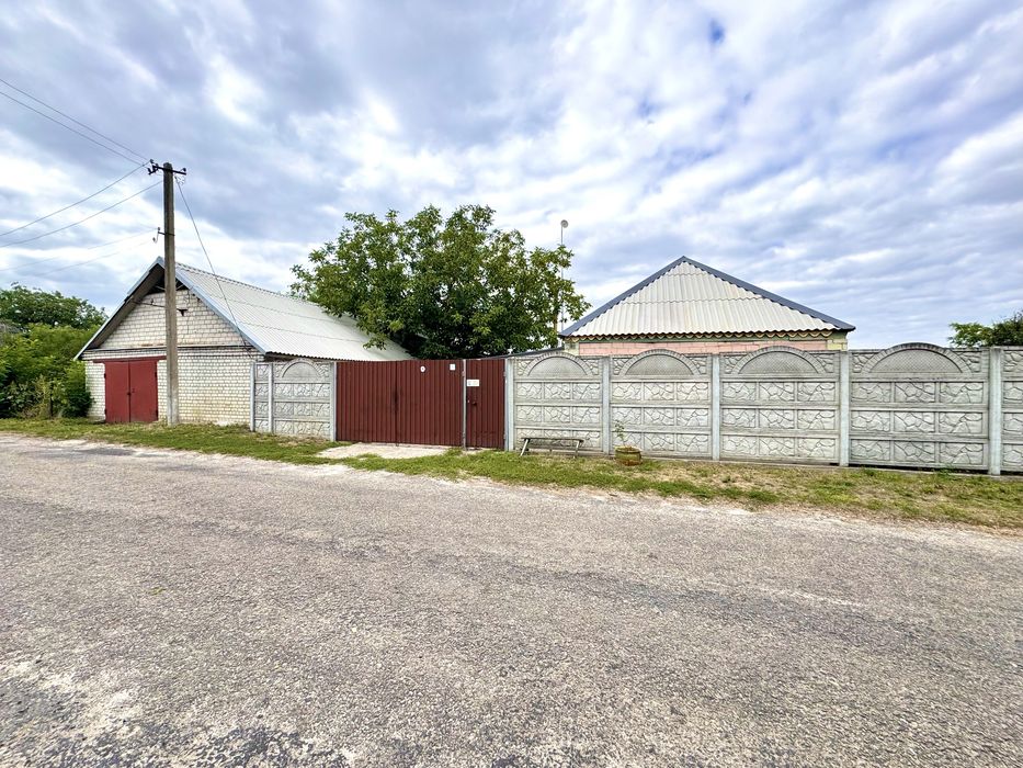 Продаж будинку с.Катеринівка Царичанський рн.