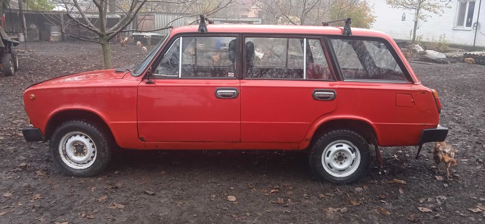 ваз 2102 червоний