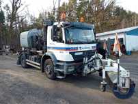 Skrapiarkia emulsji Breining Mercedes Axor1829 Specjalny z Zamiatarką