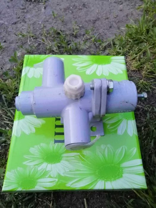 регулятор давления воздуха КАМАЗ