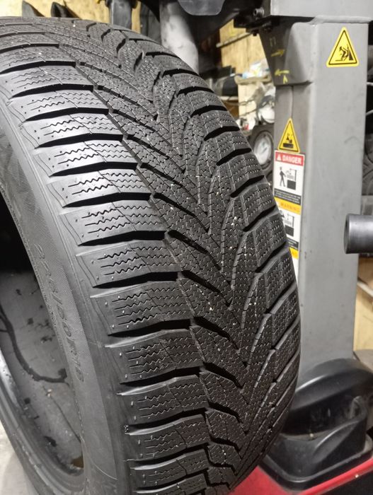 225/50 р 18 зима хенкок. (Оригінал Корея)