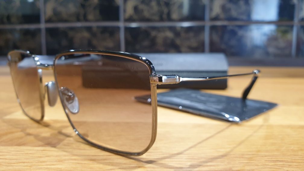 Okulary przeciwsłoneczne Prada SPR52Y, nowe