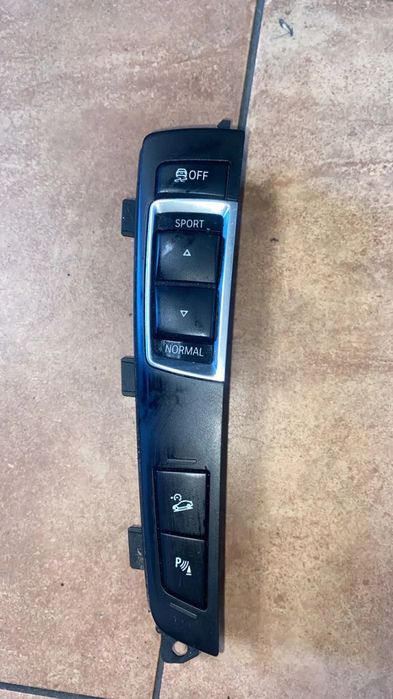 BMW X3 F25 F10 F06 PANEL PRZEŁĄCZNIK KONSOLI PDC SPORT 9202939