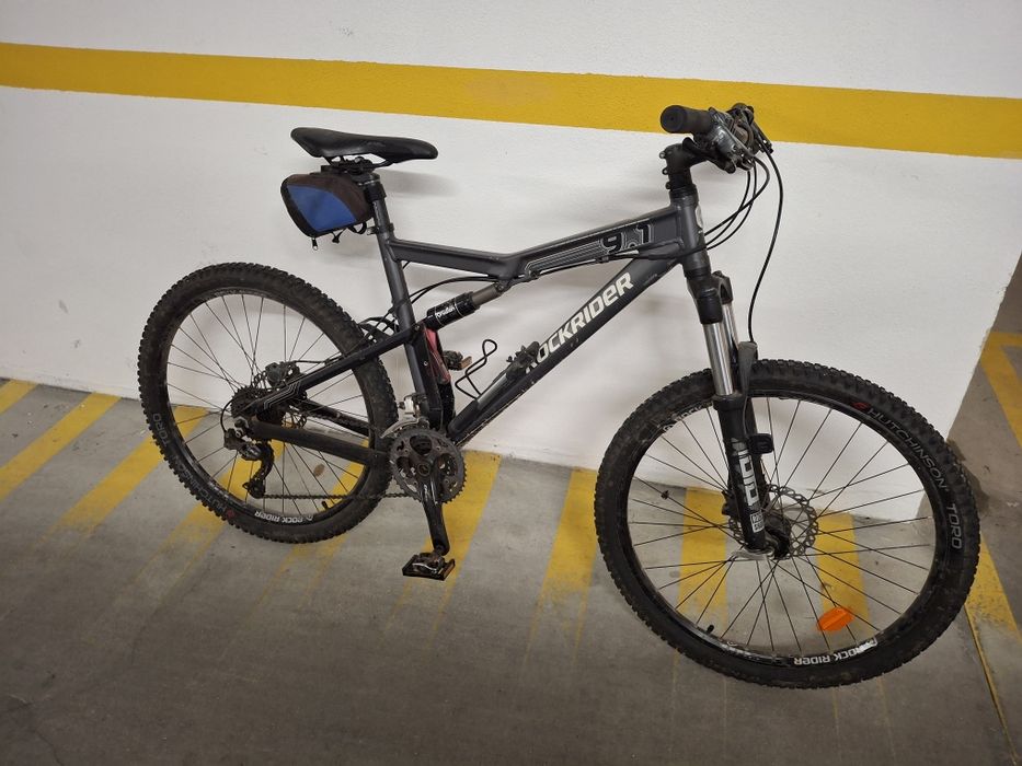 Bicicleta Rockrider SUSPENSÃO TOTAL