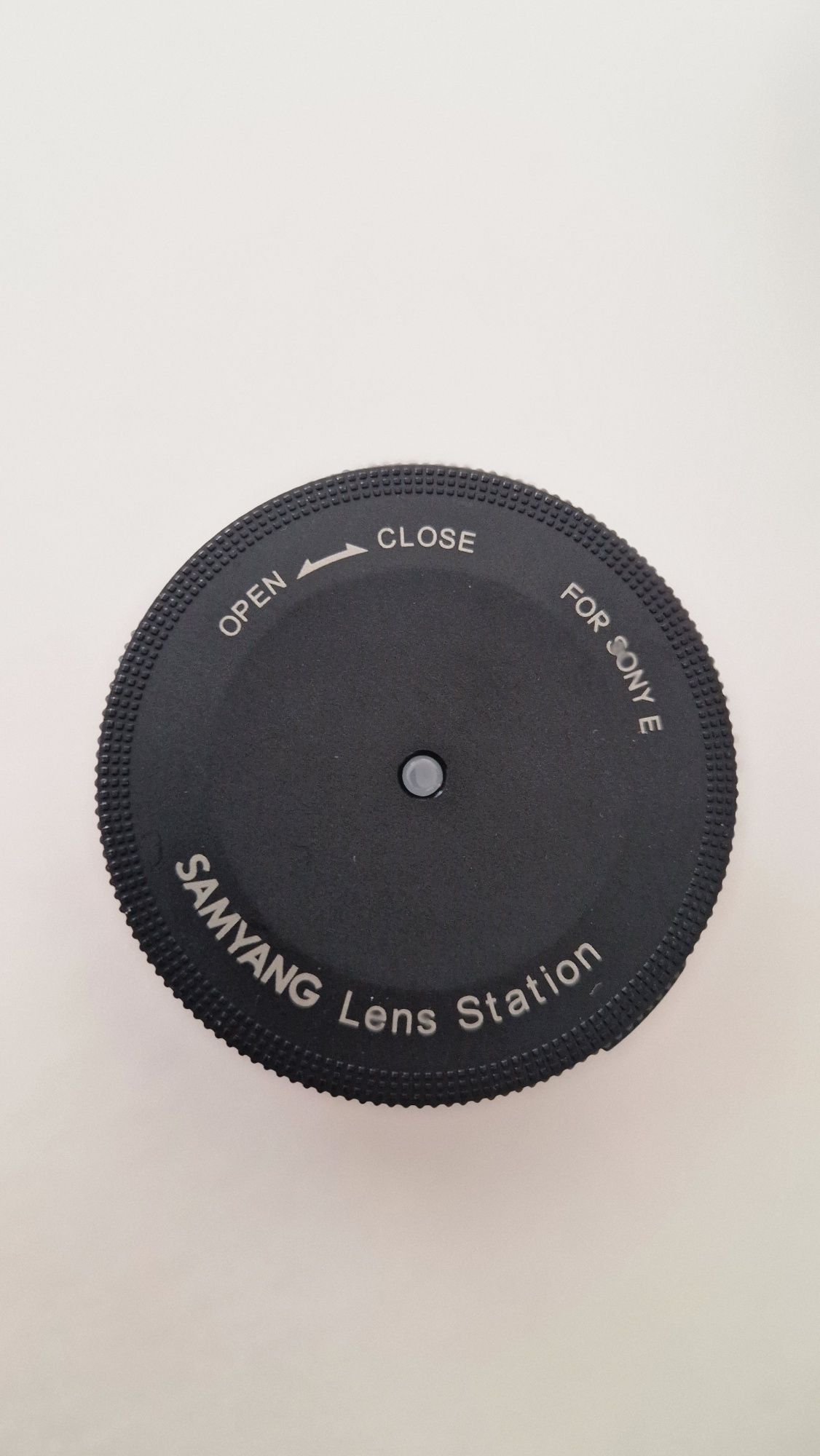 Samyang lens station sony E-mount