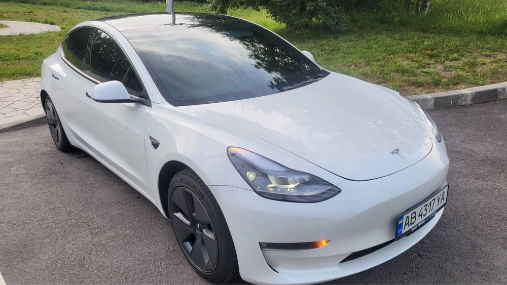 Tesla Model 3 2021