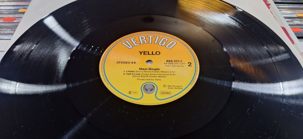 Yello Call It Love. 12 Maxi . Vertigo NM
