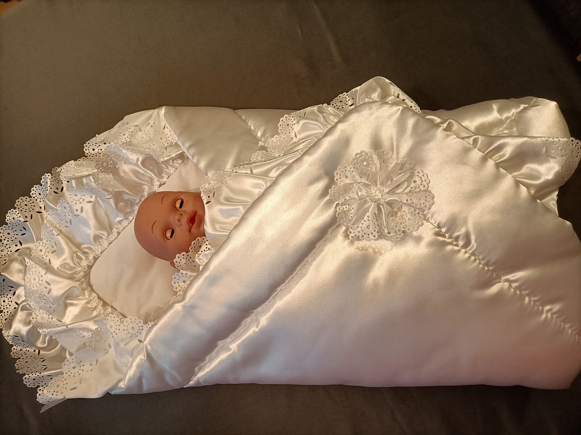 Rożek niemowlęcy do chrztu