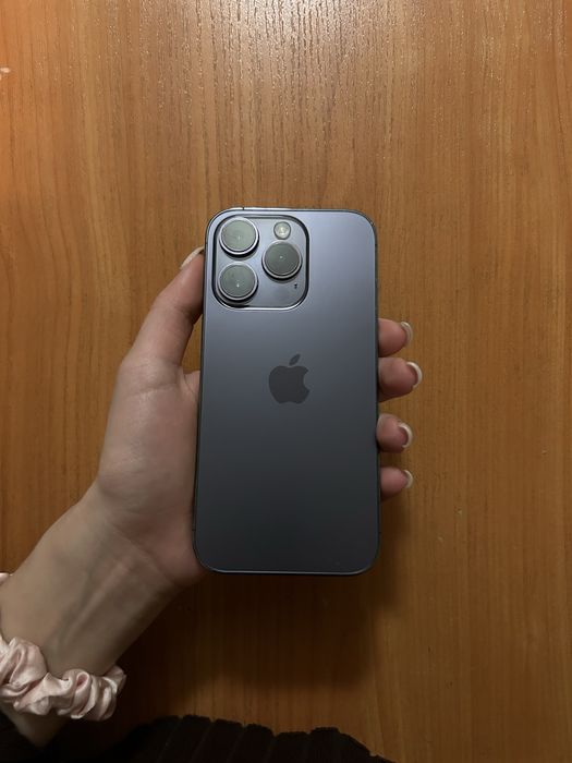 Продам айфон 14 pro 256gb