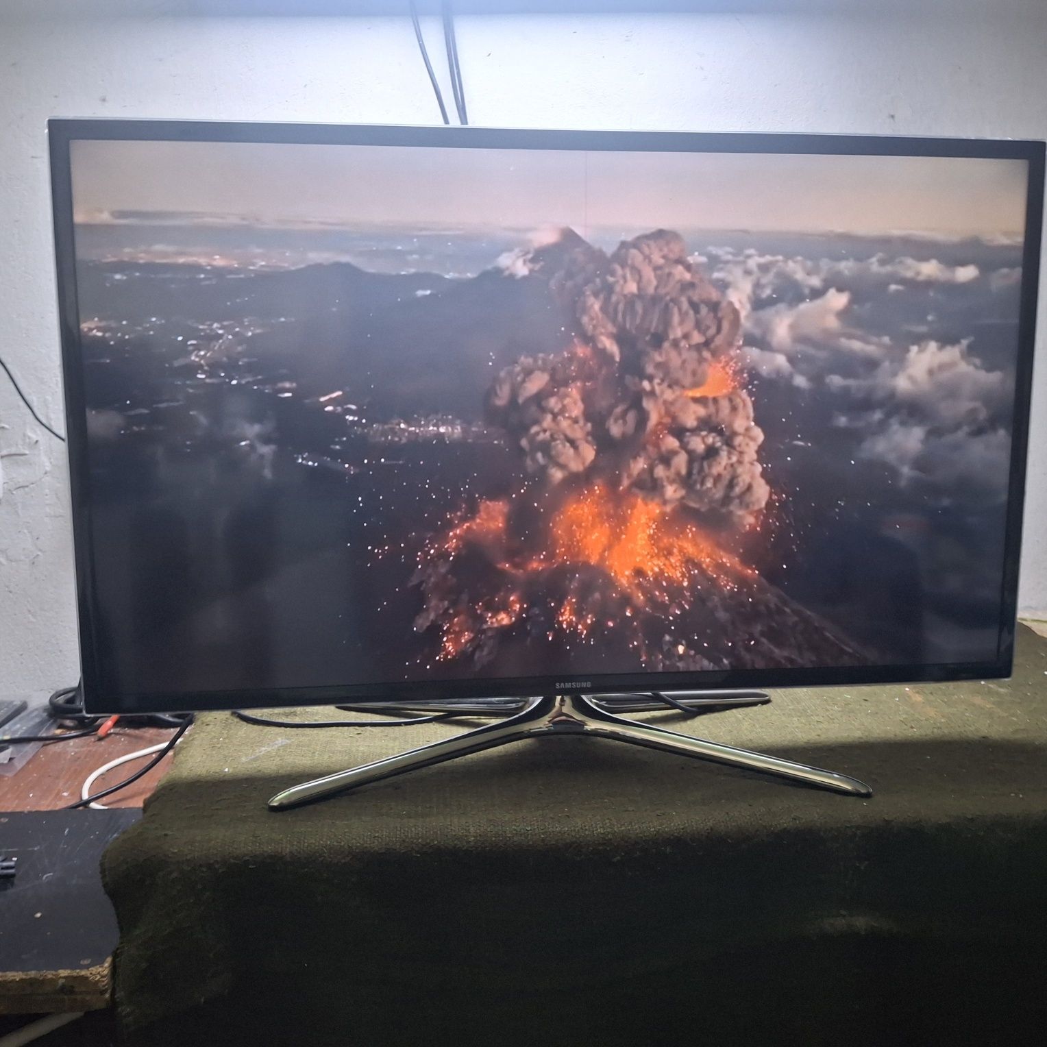 Samsung 40" Smart TV WiFi,  телевізор