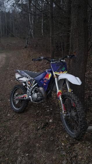 Cross Yamaha YZ125