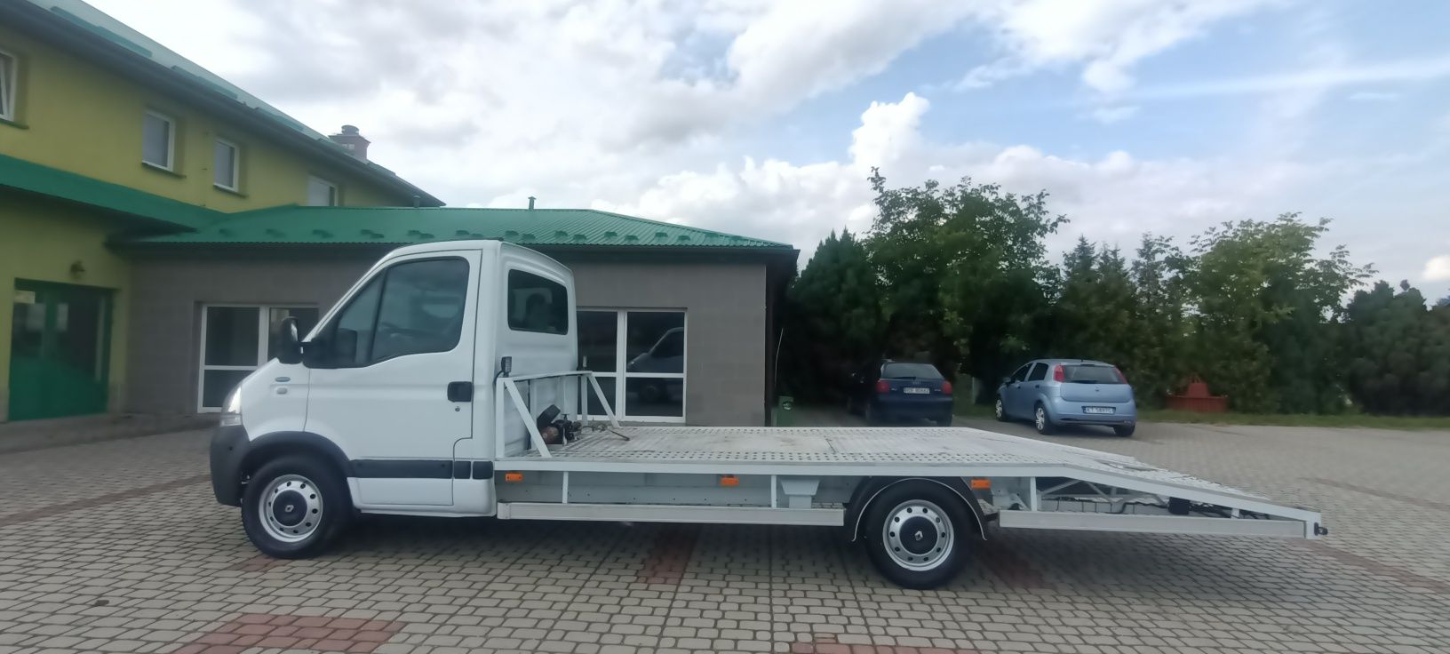 Renault Master 2.5dci 120km pomoc drogowa auto laweta  hak 10lat 1 wł