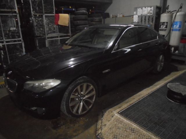 Carro MOT: N47D20C CVEL: GA8HP45Z CXVEL: 109020210034 BMW F10 2011 520D  184CV 4P PRETO DIESEL