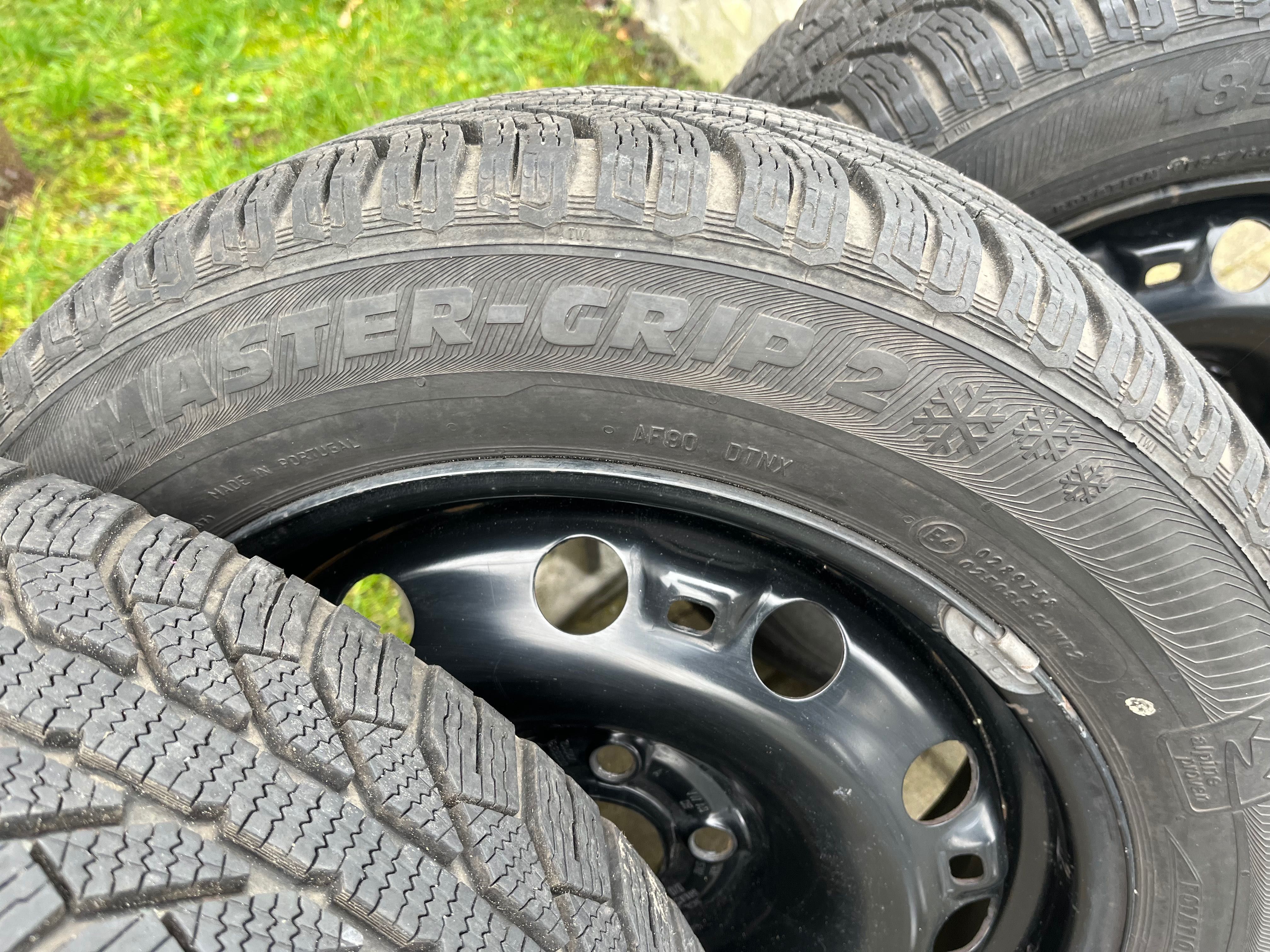 Zimowe opony wraz z felgami 185/60 R 15
