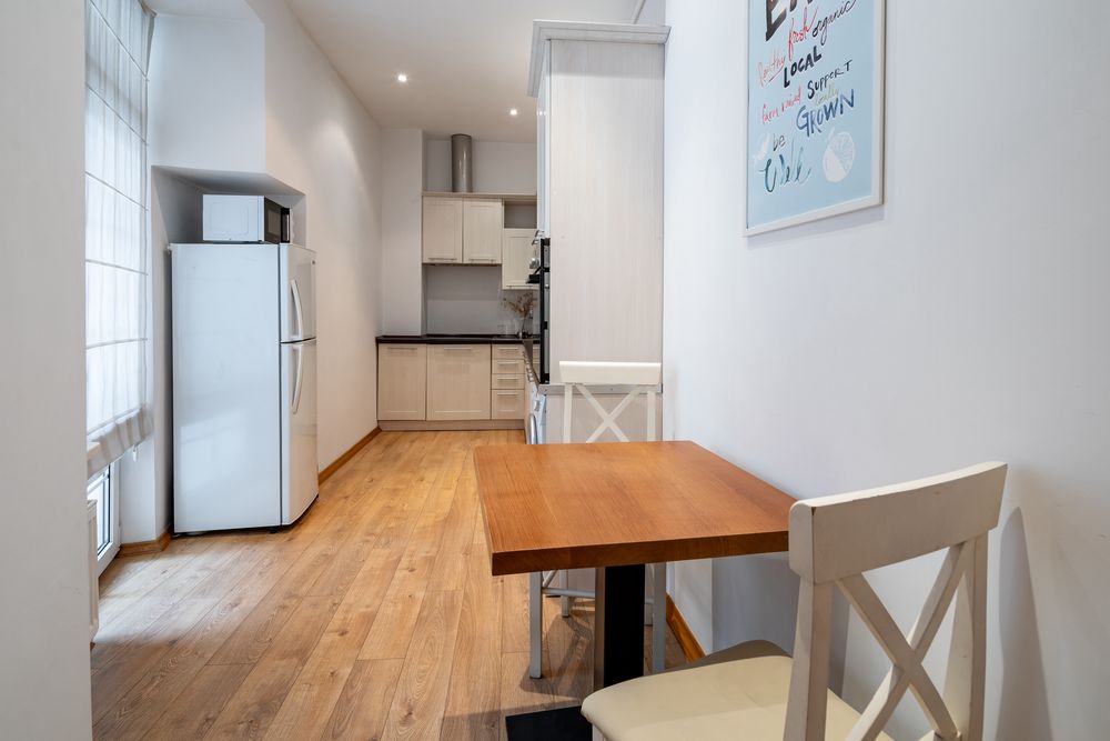 Подобова оренда квартир Площа Ринок 28