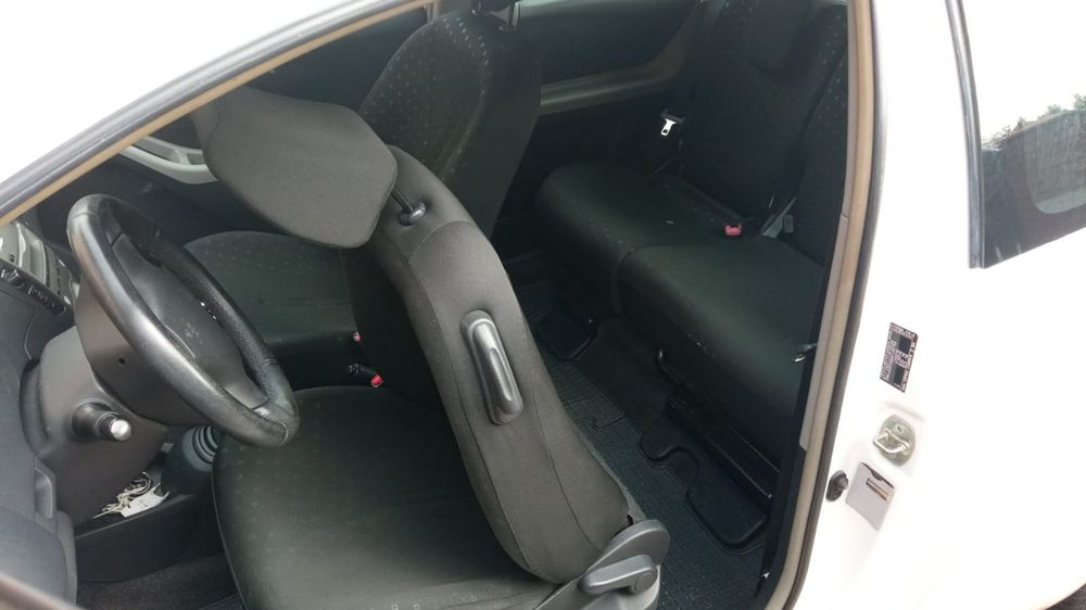 Toyota Yaris 1.0