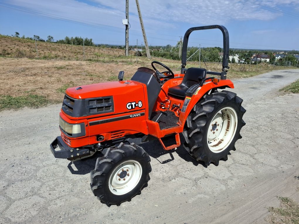 Traktorek japoński 4x4 Kubota GT 8  26 km Wspomaganie śliczny