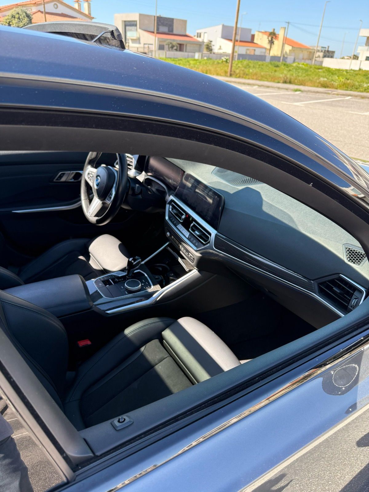 BMW 330e XDrive híbrido plug-in 2021