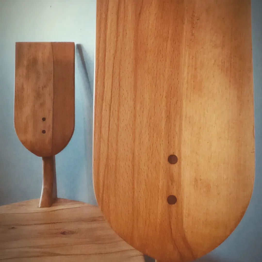 Krzesła drewniane, rękodzieło