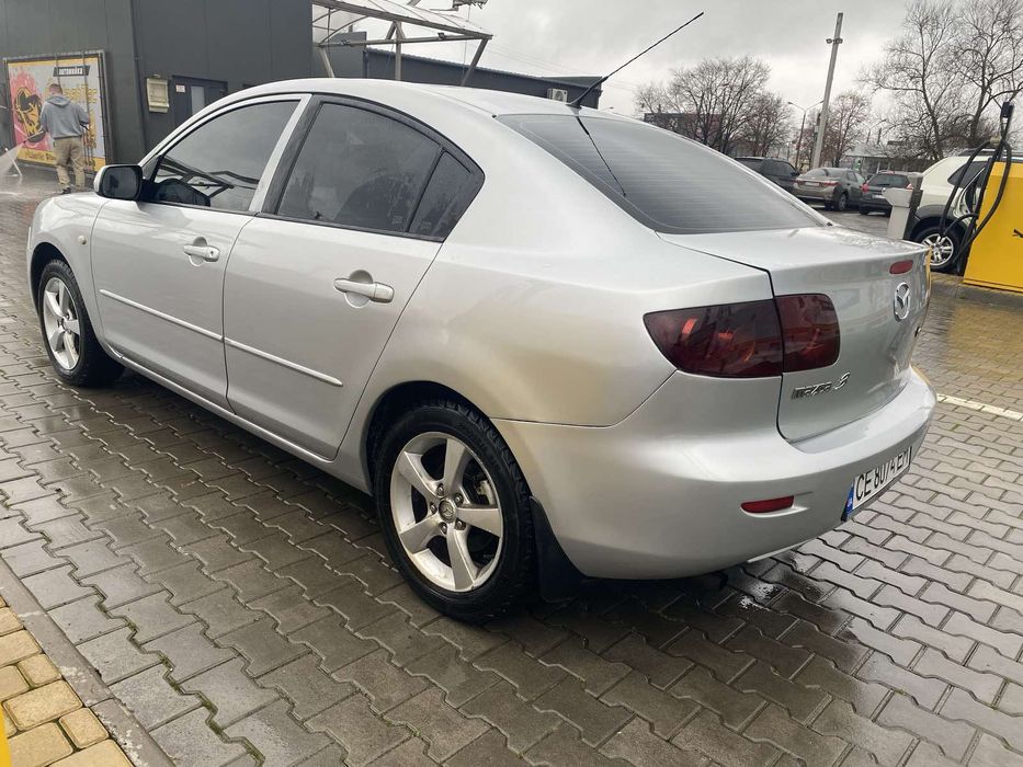 Mazda 3 автомат хороший стан