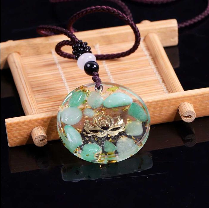 Piękny Naszyjnik z Orgonitu Lotos Awenturyn Zielony Złota Folia Czakry