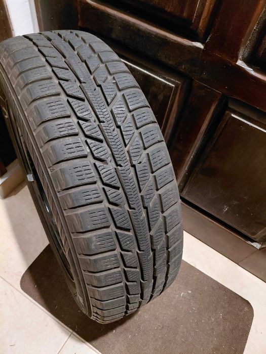 Okazja! Opony zimowe Yokohama 175/65R14 na felgach stalowych