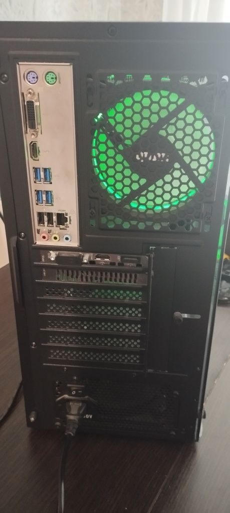 Продам Системний блок QUBE QB Ryzen 5 3600