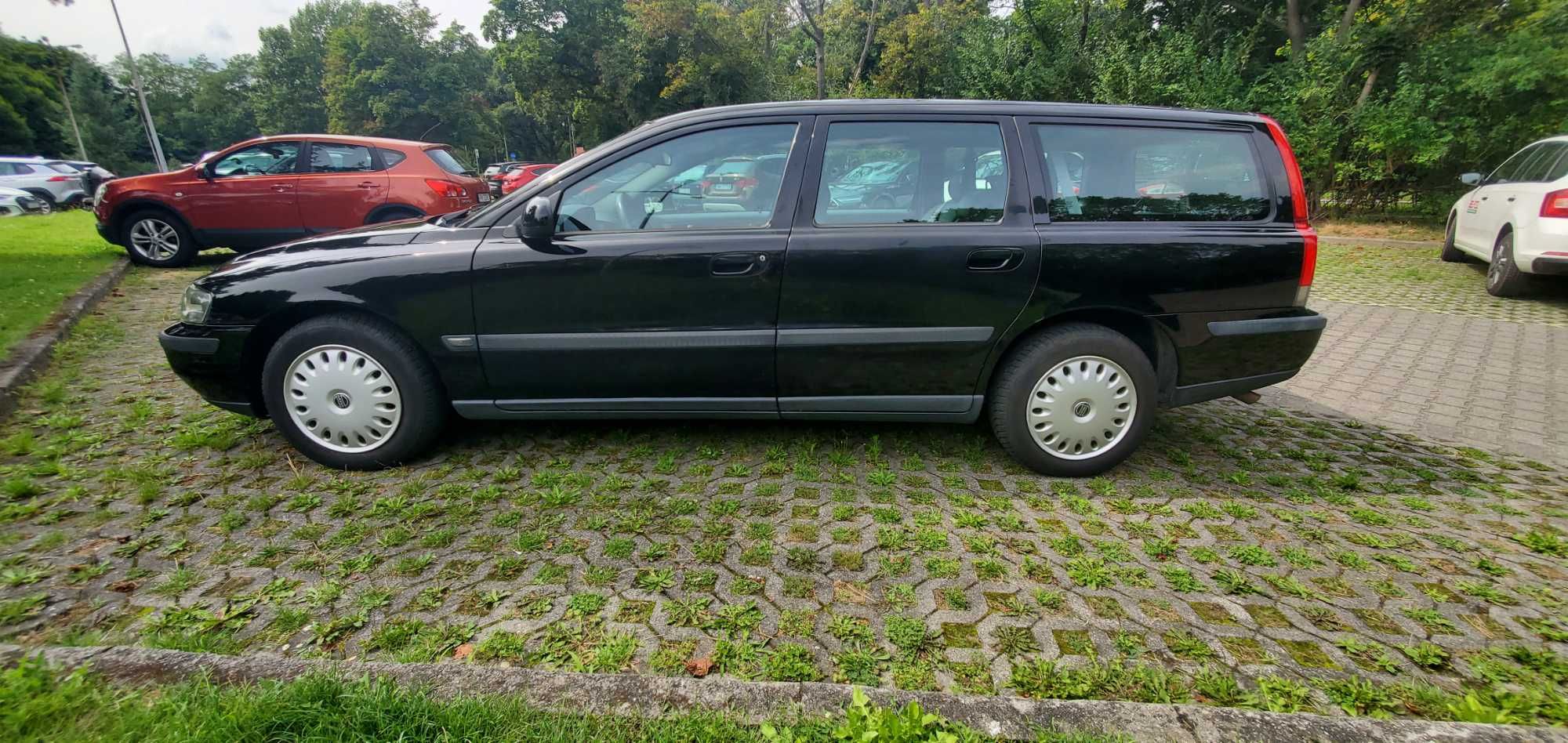 Volvo V70 7 miejsc