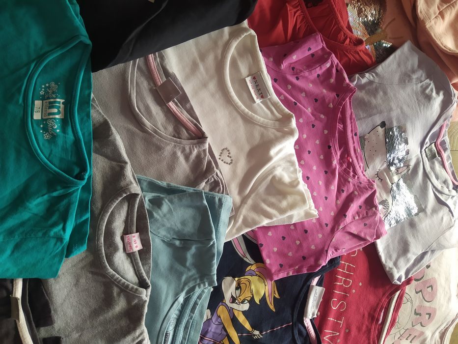 Paka ubranek dla dziewczynki 122/128