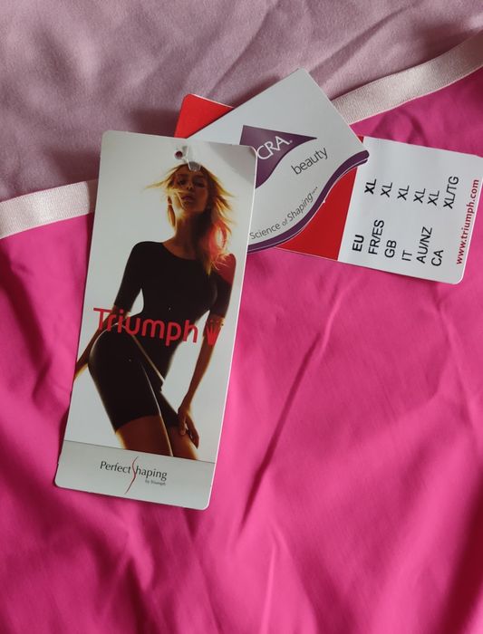 Моделююча білизна, шорти Triumph