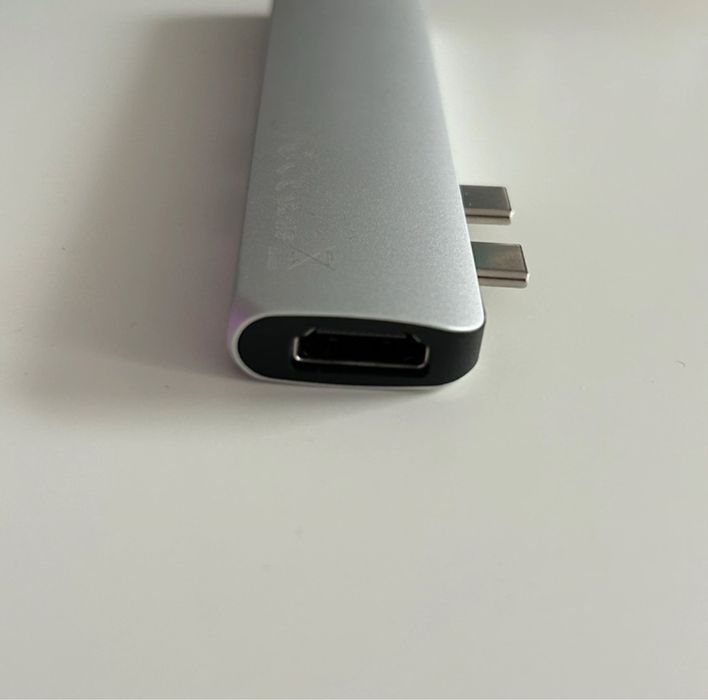 satechi pro hub adapter macbook silver
