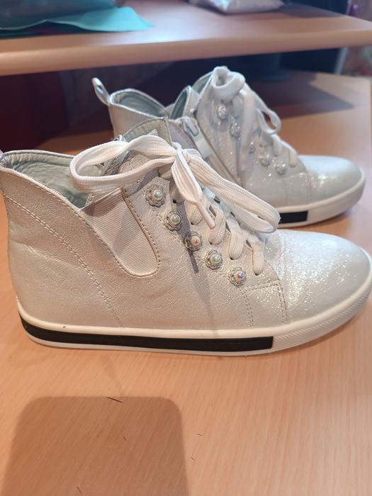 Обувь для девочки